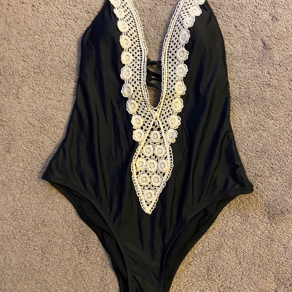 One piece black and white swim suit-Size M